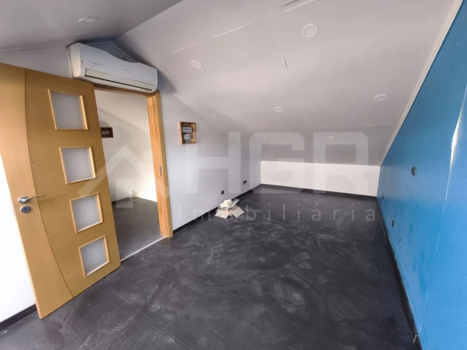 Apartamento T3 para Venda em Seixal, Arrentela e Aldeia de Paio Pires Foto 19