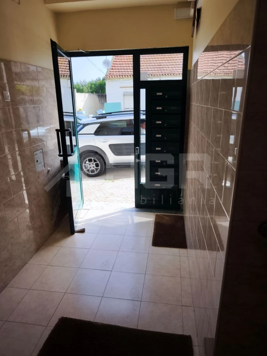 Apartamento T3 para Venda em Seixal, Arrentela e Aldeia de Paio Pires Foto 31