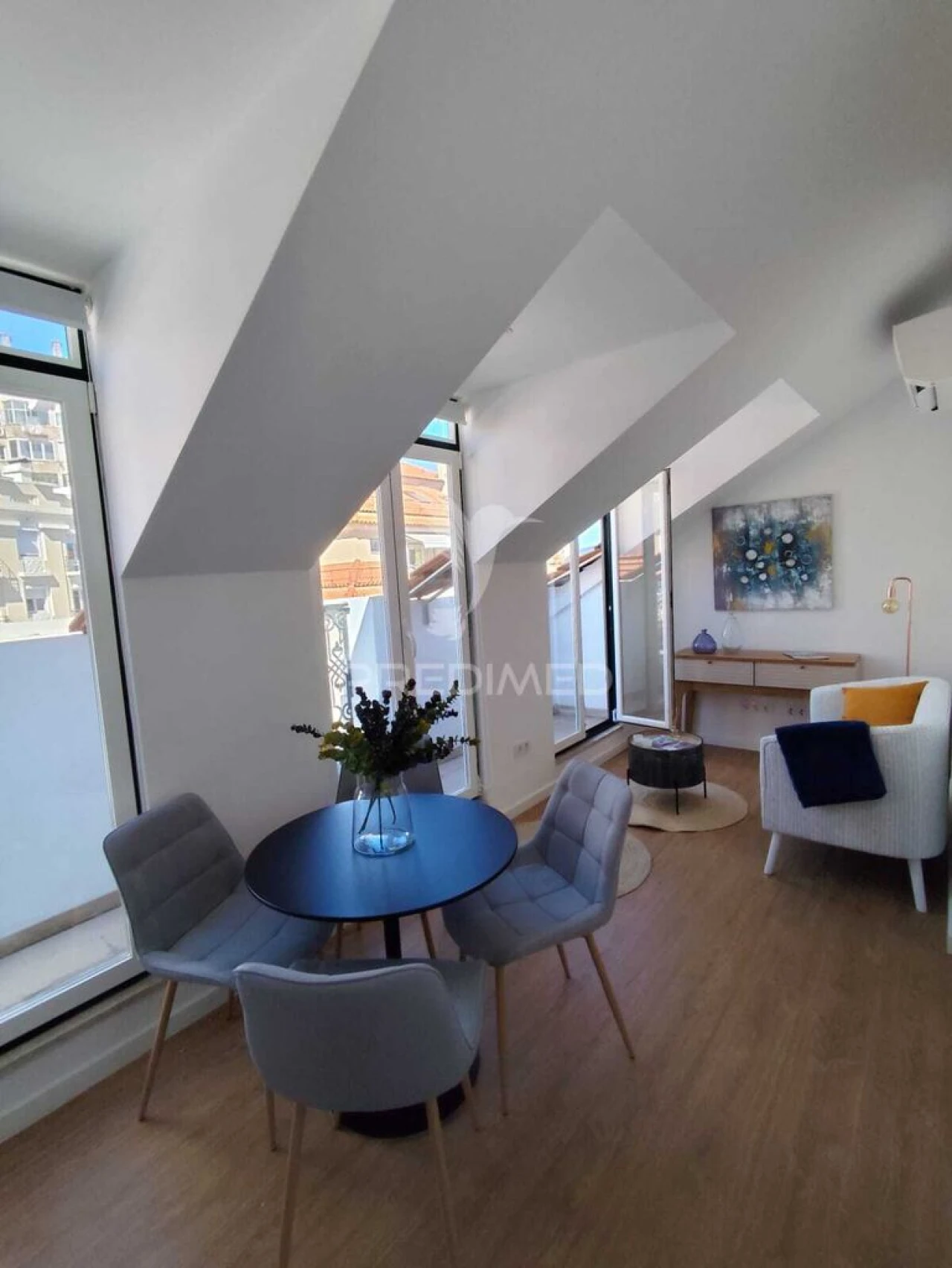 Apartamento T2 para Venda em Santo António Foto 4
