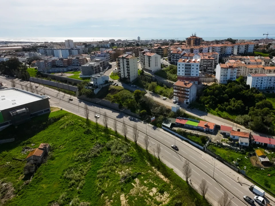 Terreno para Venda em Buarcos Foto 1