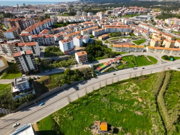 Terreno para Venda em Buarcos
