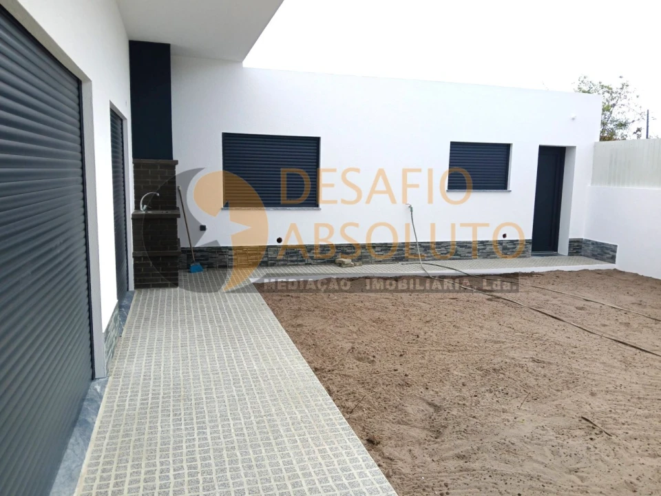 Moradia T4 para Venda em Fernao Ferro Foto 14