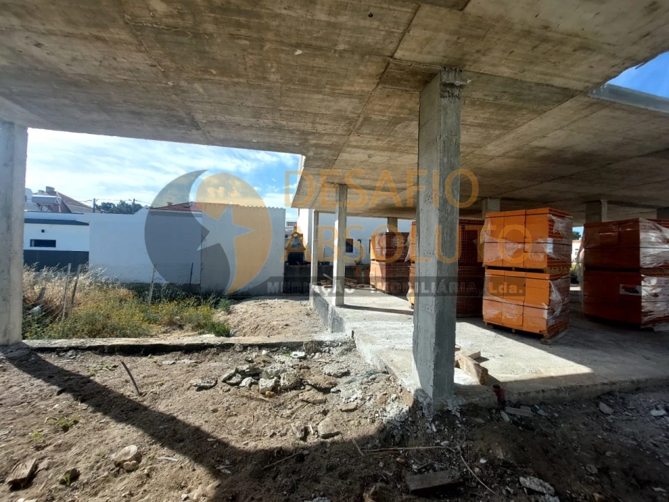 Moradia T3 para Venda em Fernao Ferro Foto 3
