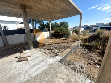 Moradia T3 para Venda em Fernao Ferro