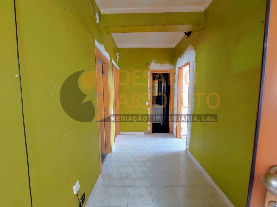 Apartamento T4 para Venda em Seixal, Arrentela e Aldeia de Paio Pires Foto 6