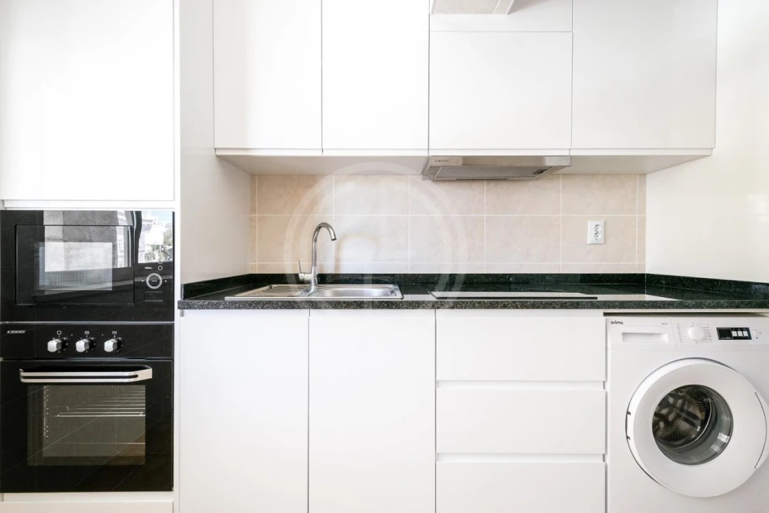 Apartamento T1 para Venda em Faro (Sé e São Pedro) Foto 11