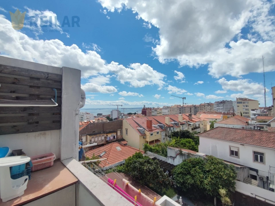 Apartamento T2 para Venda em São Vicente Foto 21