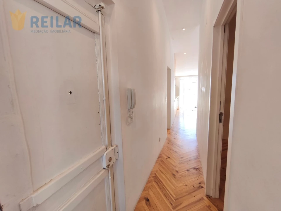 Apartamento T2 para Venda em São Vicente Foto 19