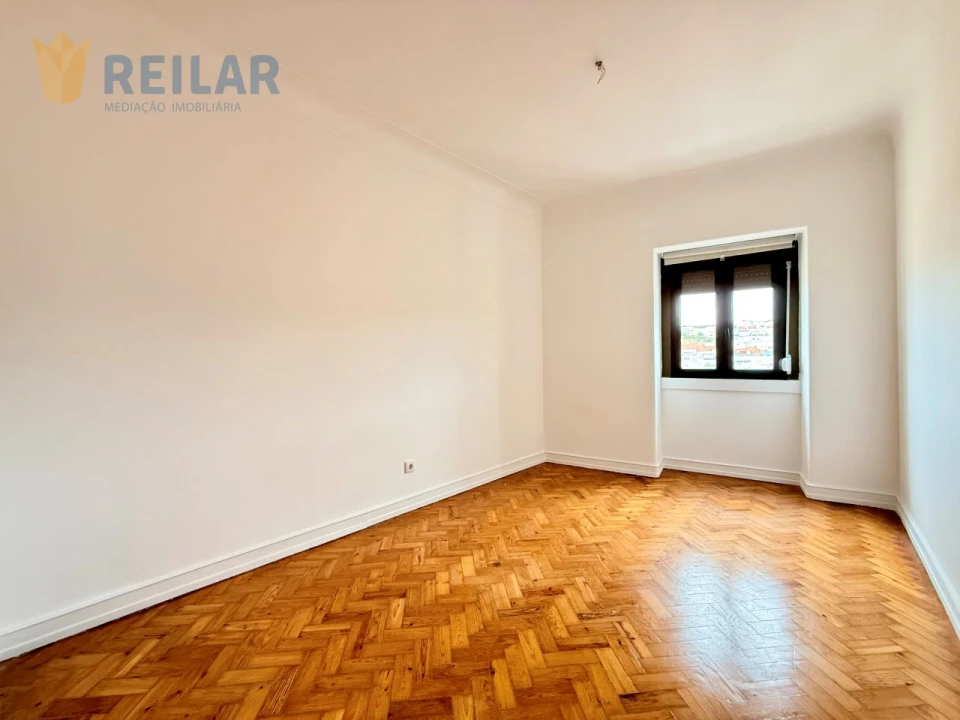 Apartamento T3 para Venda em Alcantara Foto 24
