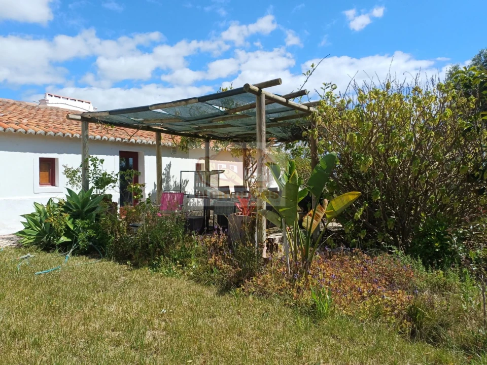 Quinta T2 para Venda em São Francisco da Serra Foto 18
