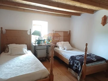 Quinta T2 para Venda em São Francisco da Serra