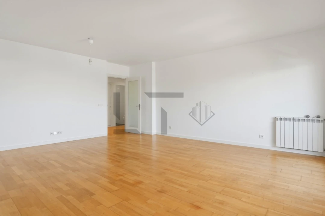 Apartamento T2 para Venda em Parque das Nações Foto 10