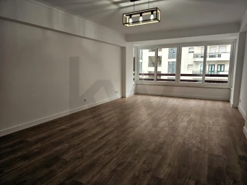 Apartamento T3 para Venda em São Domingos de Benfica