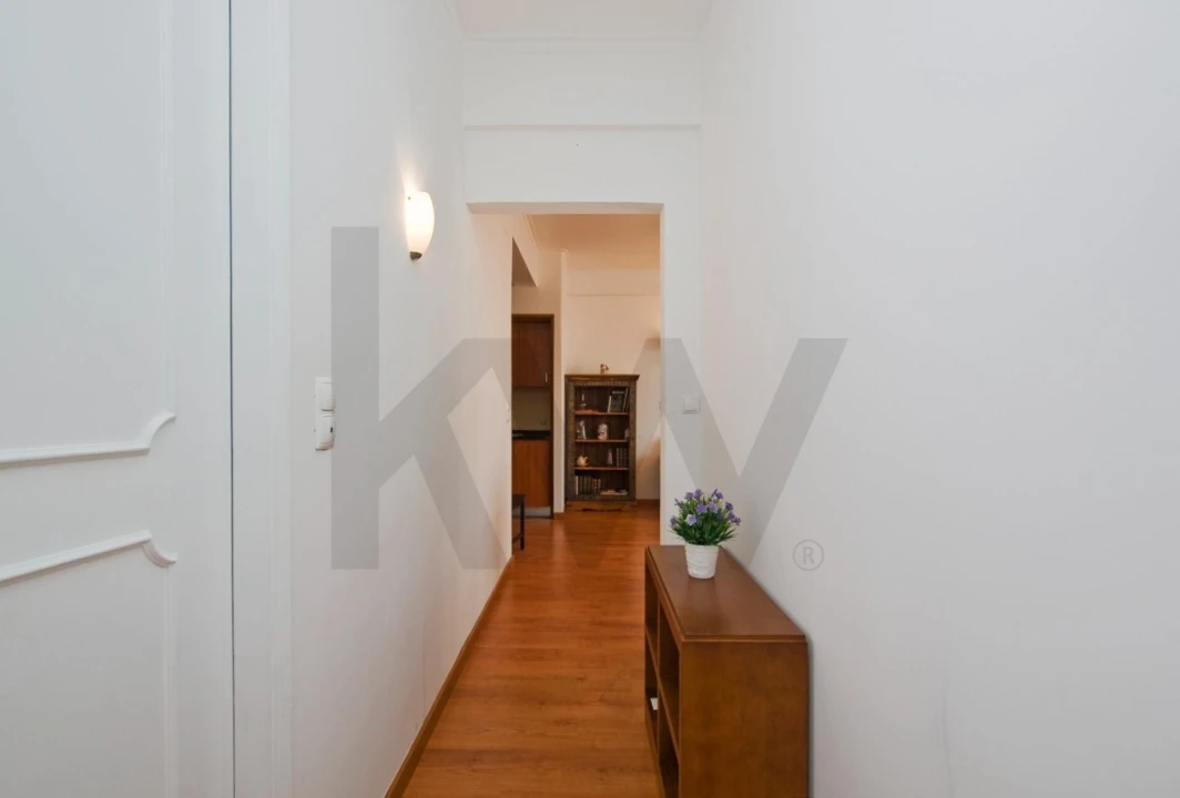 Apartamento T1 para Venda em Avenidas Novas Foto 17