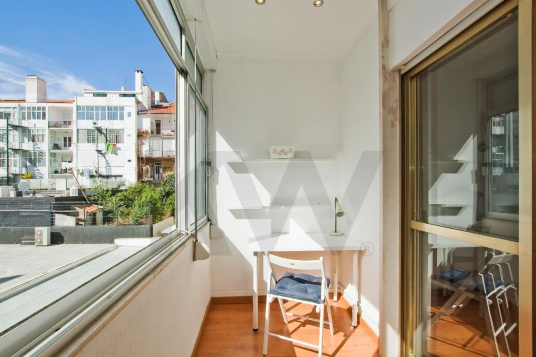 Apartamento T1 para Venda em Avenidas Novas Foto 13