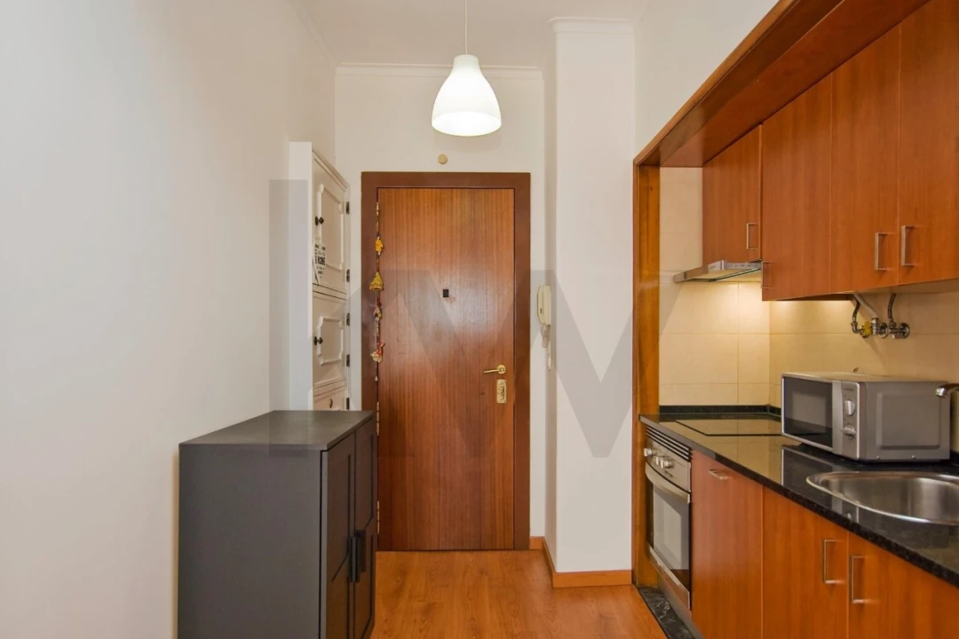 Apartamento T1 para Venda em Avenidas Novas Foto 19