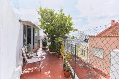 Apartamento T2 para Venda em Algés, Linda-A-Velha e Cruz Quebrada-Dafundo