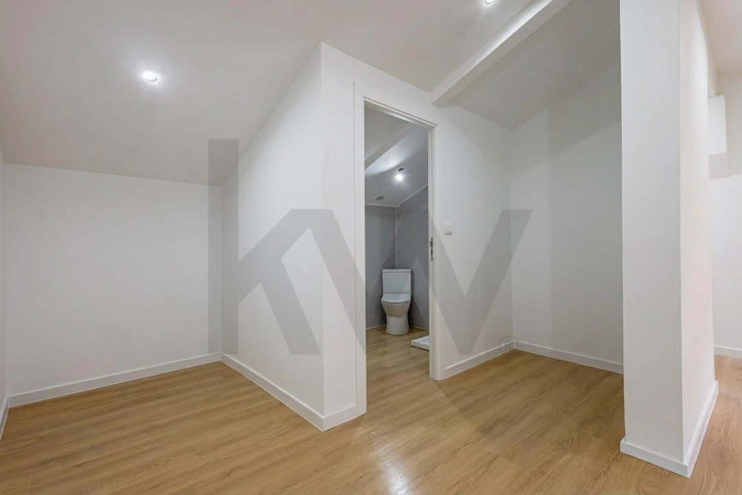 Moradia T3 para Venda em Marvila, Ribeira Santarém, São Salvador, São Nicolau Foto 21