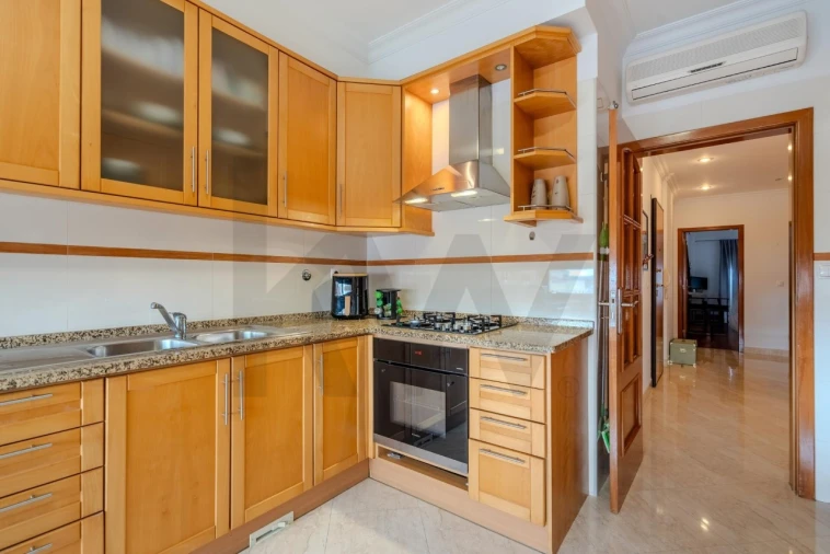 Apartamento T2 para Venda em Odivelas Foto 21