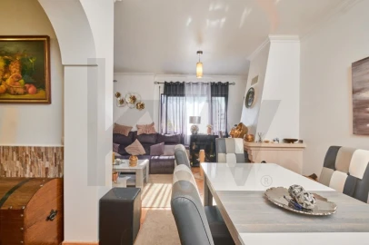 Apartamento T2 para Venda em Grândola e Santa Margarida da Serra