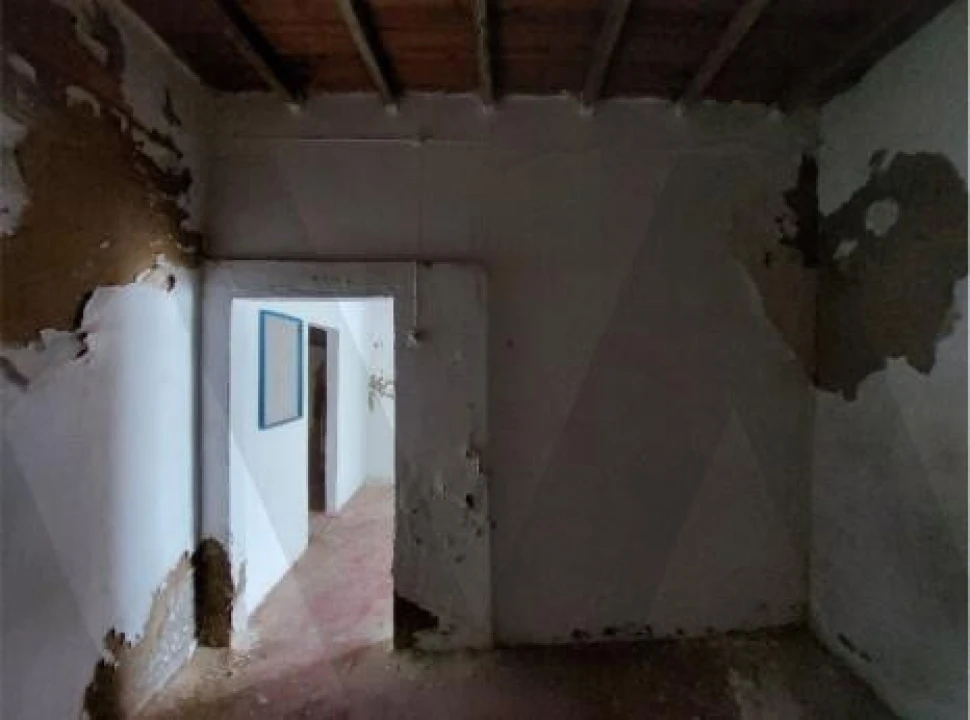 Moradia T2 para Venda em Santa Maria do Castelo e Santiago e Santa Susana Foto 16