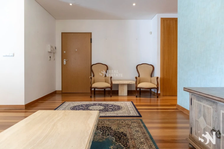 Apartamento T3 para Venda em Funchal (São Pedro) Foto 7