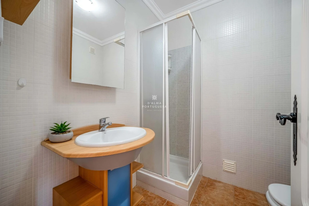 Apartamento T2 para Venda em Albufeira e Olhos de Água Foto 28