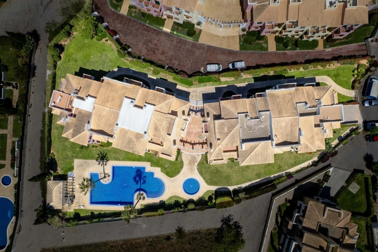 Apartamento T2 para Venda em Albufeira e Olhos de Água Foto 7