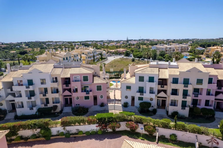 Apartamento T2 para Venda em Albufeira e Olhos de Água Foto 6