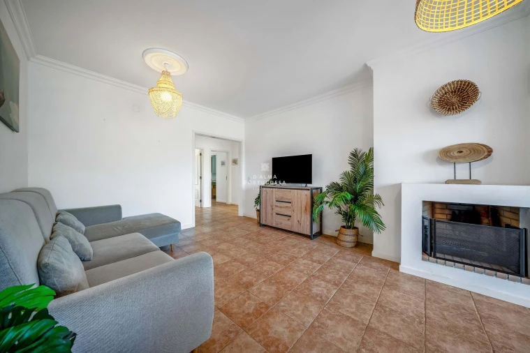 Apartamento T2 para Venda em Albufeira e Olhos de Água Foto 12