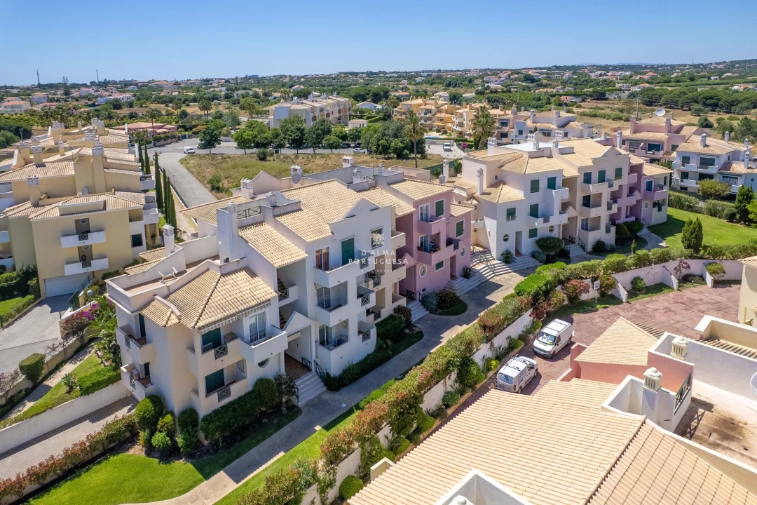 Apartamento T2 para Venda em Albufeira e Olhos de Água Foto 4