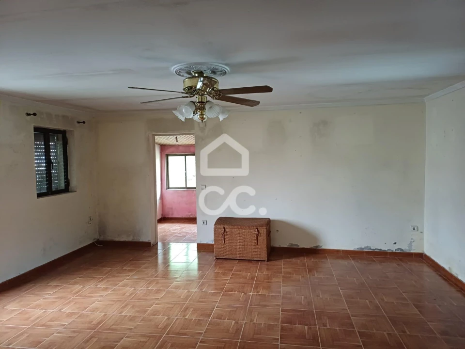 Moradia T3 para Venda em Brufe Foto 10