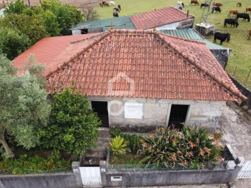 Moradia T3 para Venda em Brufe
