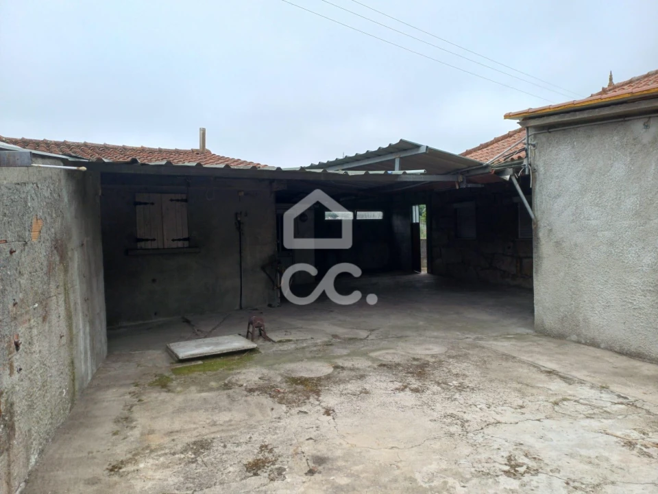 Moradia T3 para Venda em Brufe Foto 14