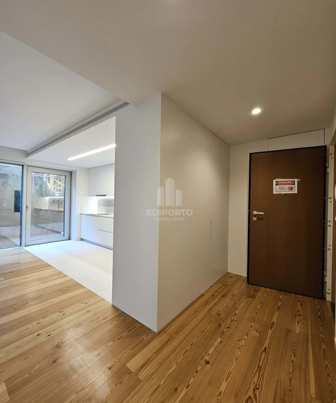 Apartamento T2 para Venda em Canidelo Foto 4