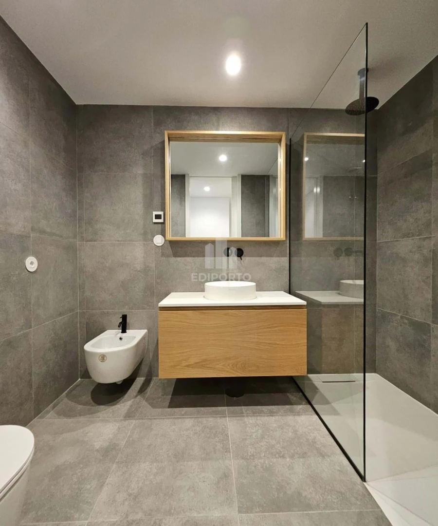 Apartamento T2 para Venda em Canidelo Foto 13