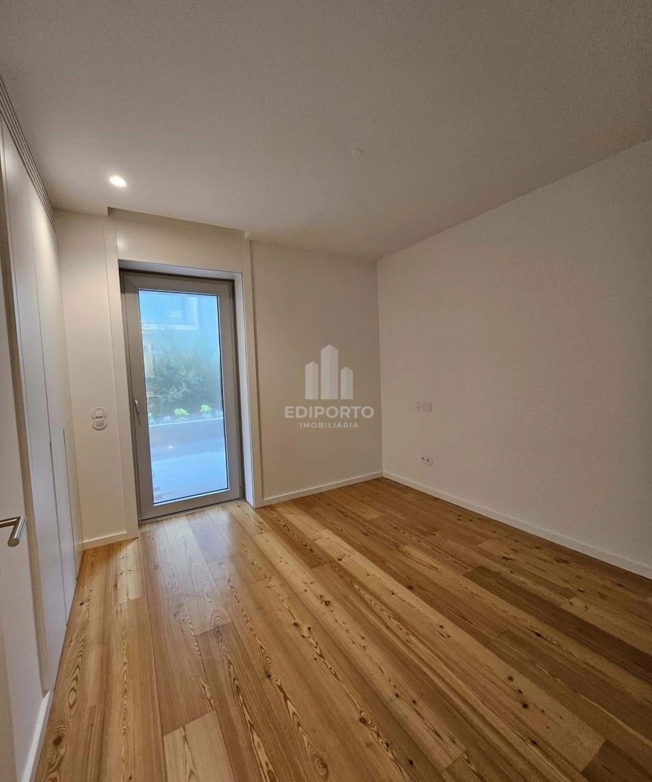 Apartamento T2 para Venda em Canidelo Foto 12