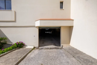 Negócio para Venda em Lagos (São Sebastião e Santa Maria)