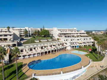 Negócio para Venda em Lagos (São Sebastião e Santa Maria)