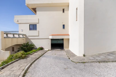 Negócio para Venda em Lagos (São Sebastião e Santa Maria)