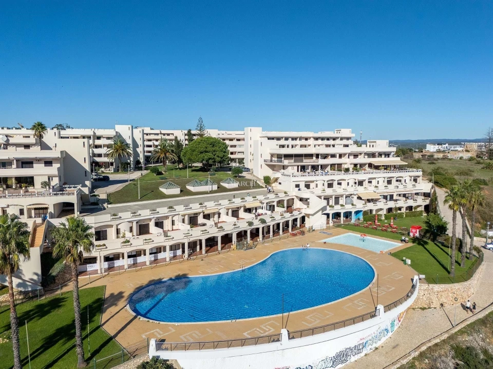 Negócio para Venda em Lagos (São Sebastião e Santa Maria) Foto 2