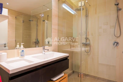 Apartamento T2 para Venda em Albufeira e Olhos de Água