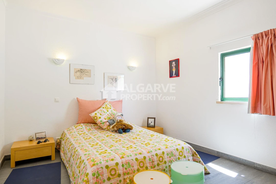 Apartamento T2 para Venda em Albufeira e Olhos de Água Foto 3