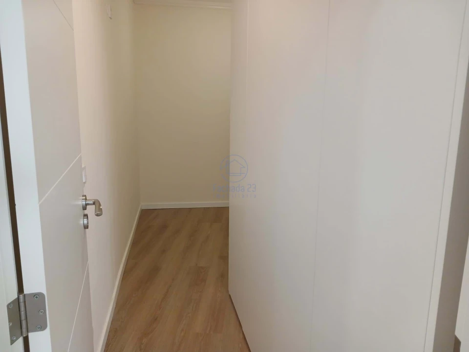 Apartamento T1 para Venda em Vila do Conde Foto 12