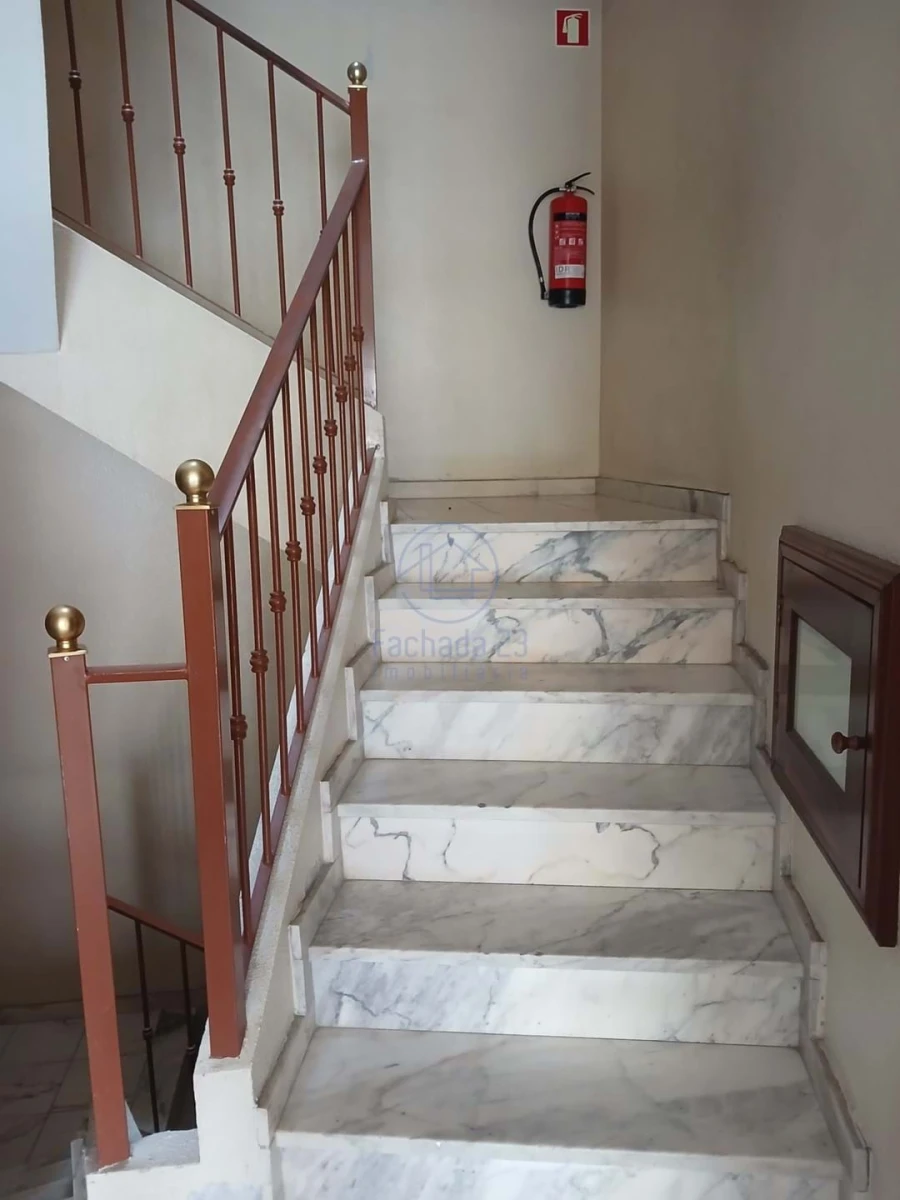 Apartamento T1 para Venda em Vila do Conde Foto 4