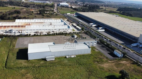 Negócio para Venda em Torres Novas (Santa Maria, Salvador e Santiago)