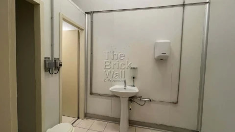Negócio para Venda em Torres Novas (Santa Maria, Salvador e Santiago)