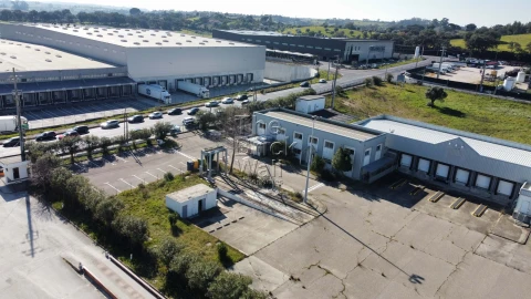 Negócio para Venda em Torres Novas (Santa Maria, Salvador e Santiago)