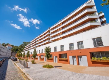 Apartamento T3 para Venda em Lordelo do Ouro e Massarelos