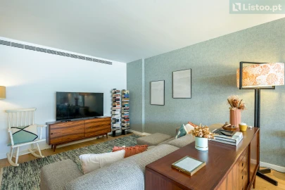 Apartamento T3 para Venda em Lordelo do Ouro e Massarelos
